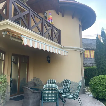 Villa Szilvia *
