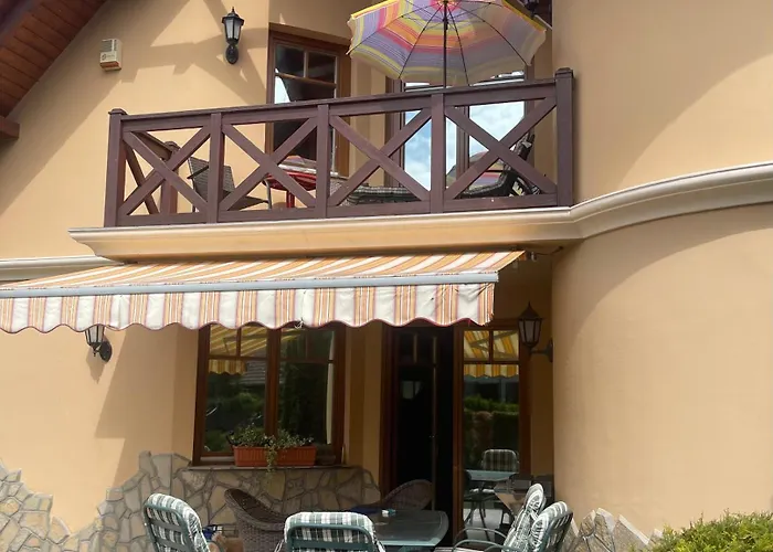 Szilvia 5 Schritte Zum Balatonfenyves