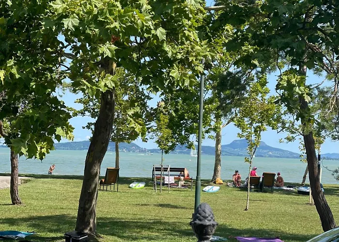 Szilvia 5 Schritte Zum * Balatonfenyves